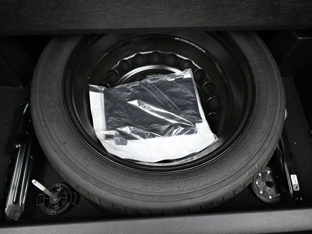 Used 2024 Chevrolet Equinox LT image 31