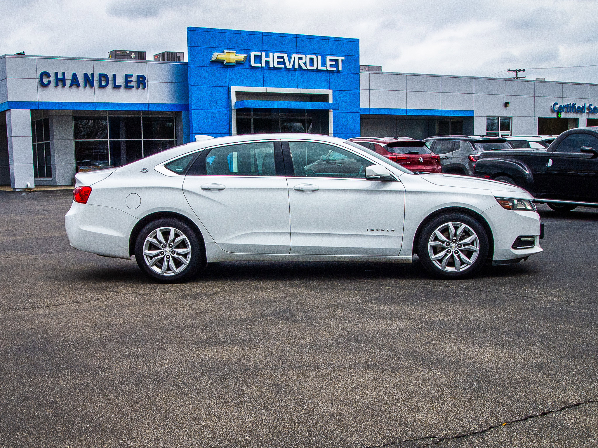 Used 2020 Chevrolet Impala LT FWD image 8