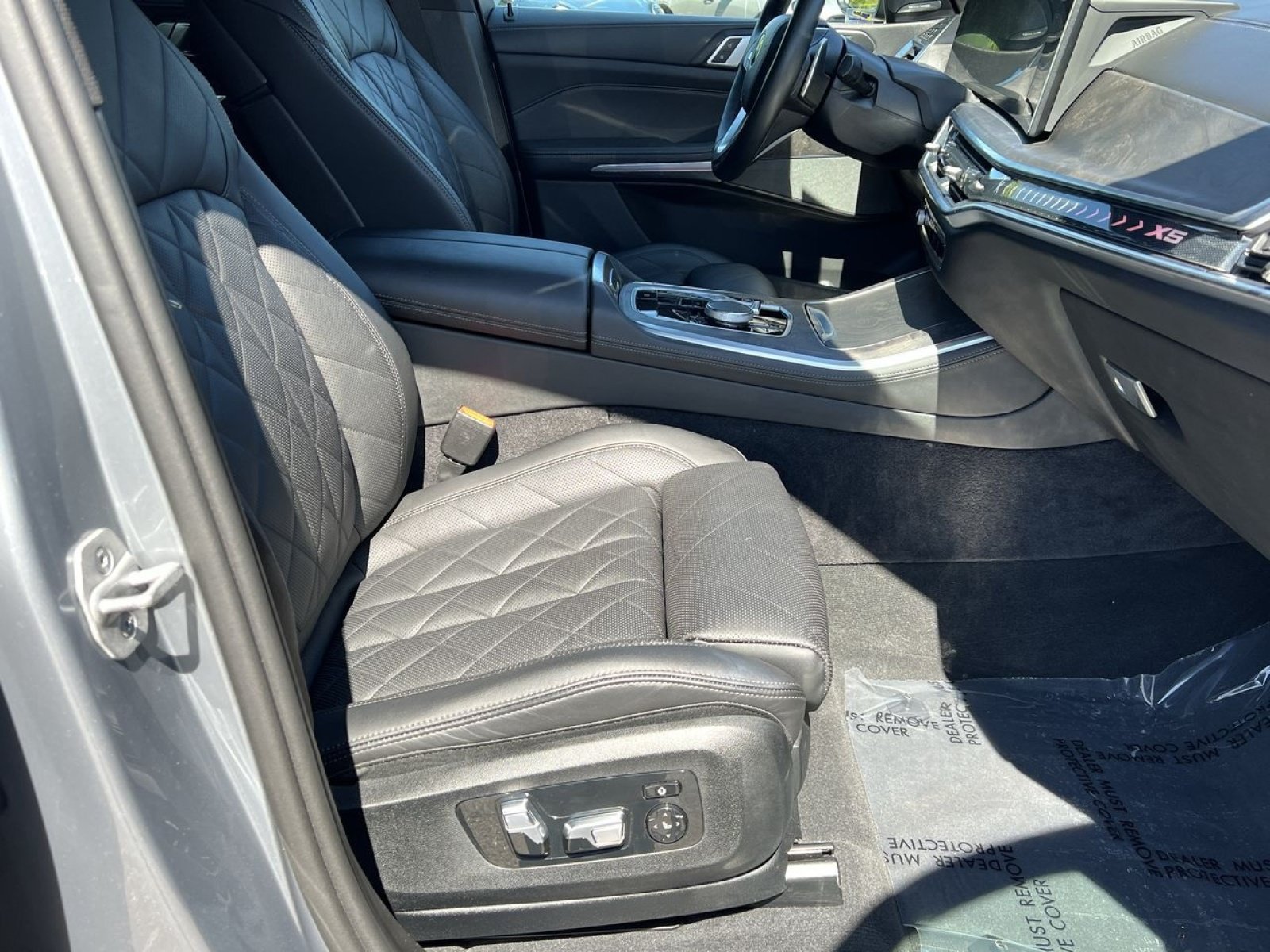 Used 2024 BMW X5 xDrive40i w/ Premium Package AWD/4WD image 30