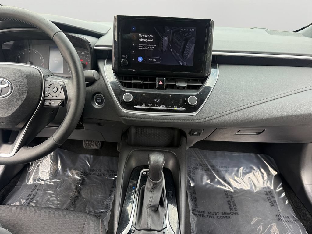 Used 2023 Toyota Corolla SE w/ Carpet Mat Package (TMS) FWD image 14
