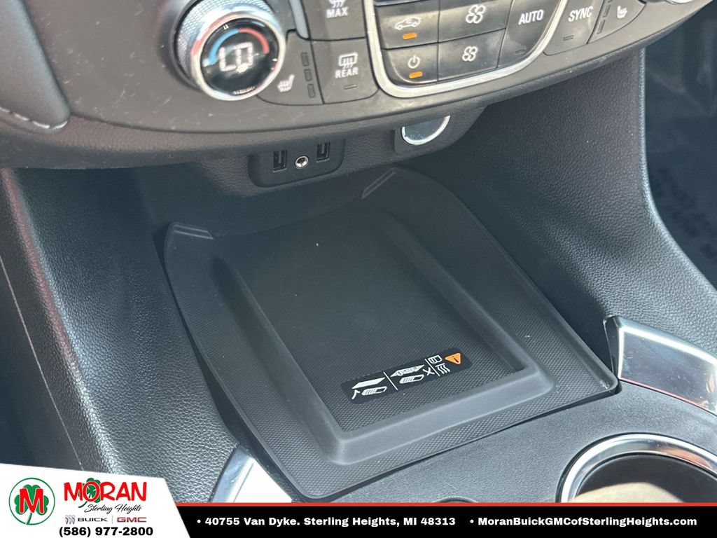 Certified 2023 Chevrolet Traverse LT FWD image 26