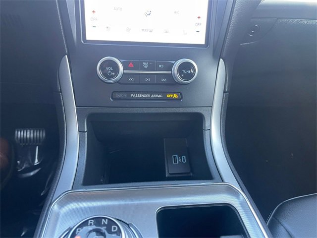 Used 2022 Ford Edge SEL w/ Convenience Package image 15