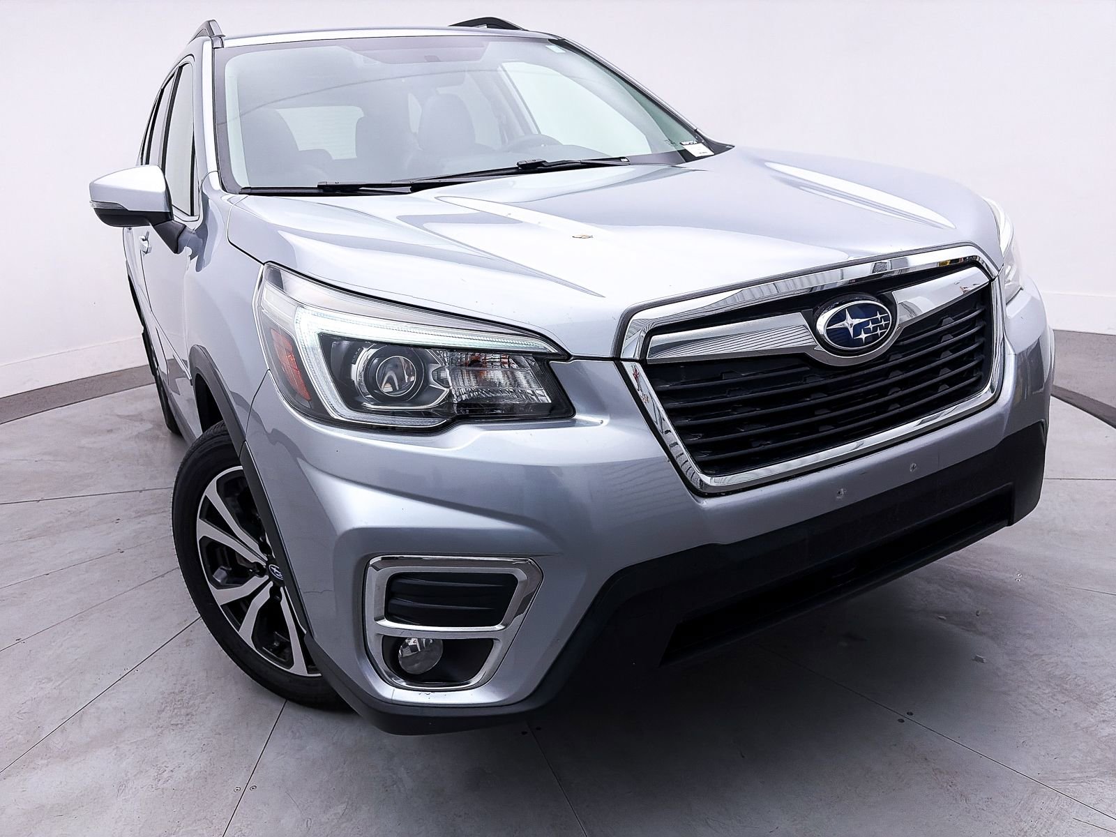 Used 2019 Subaru Forester Limited image 9