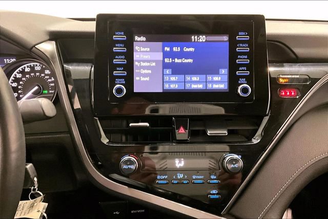 Used 2024 Toyota Camry SE image 15