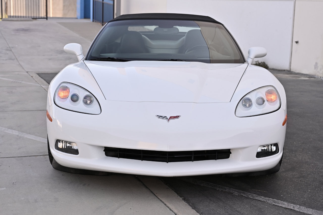 Used 2006 Chevrolet Corvette Convertible w/ Preferred Equipment Group RWD image 13