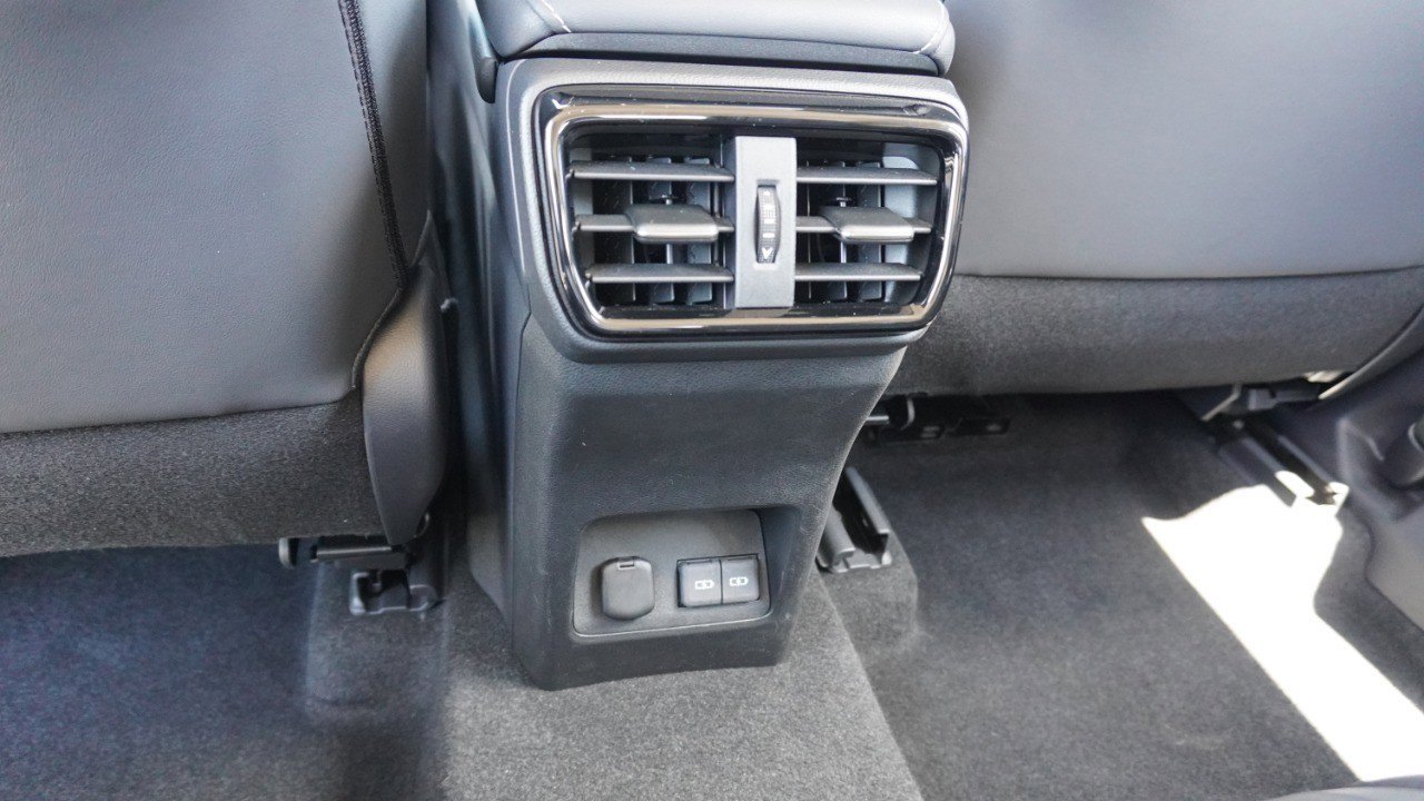 Used 2025 Lexus NX 350h AWD w/ Accessory Package (2T) image 32