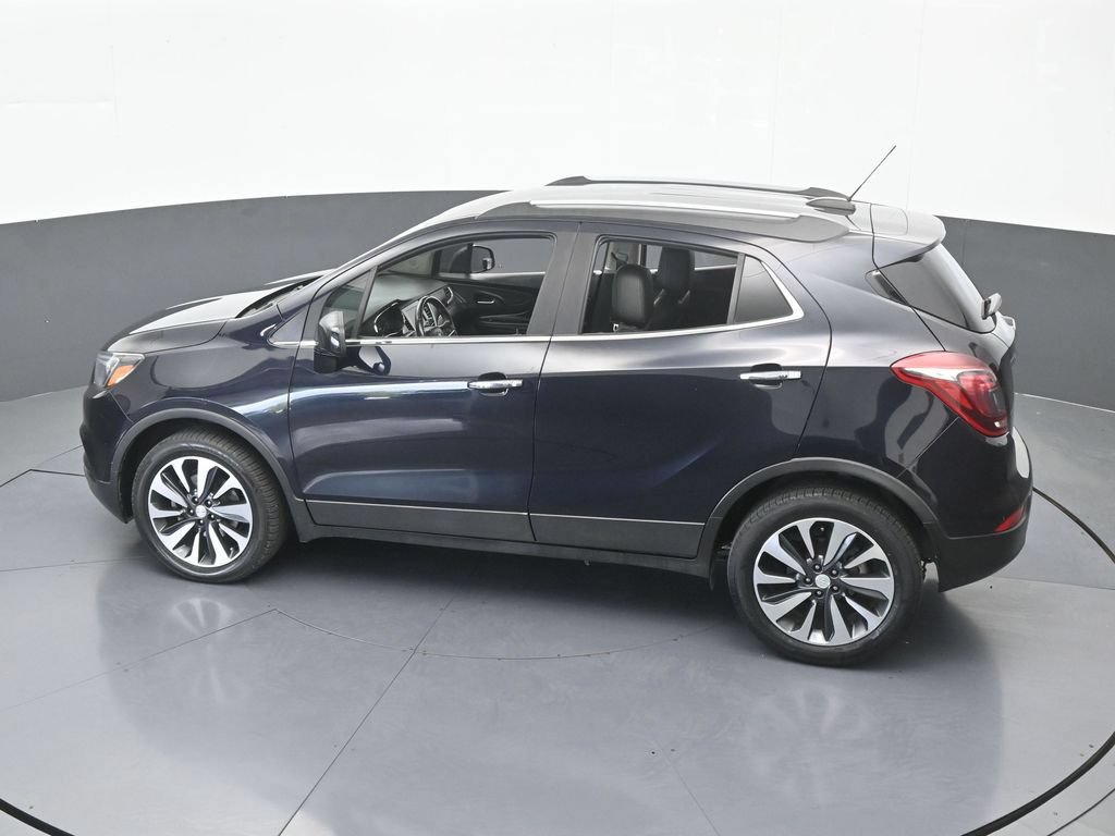 Used 2021 Buick Encore Preferred AWD/4WD image 45
