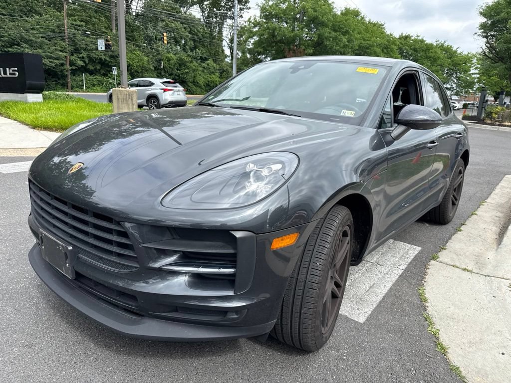 Used 2019 Porsche Macan AWD/4WD image 3