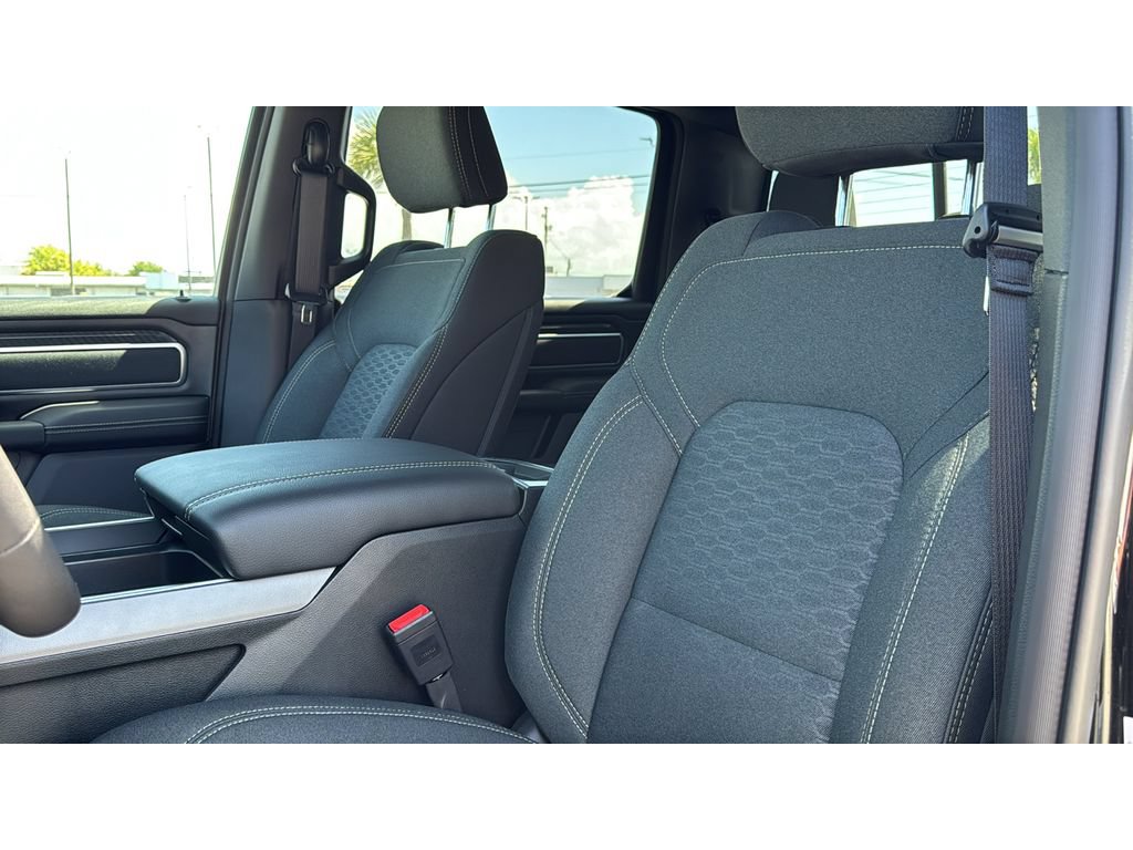 New 2026 RAM 1500 Big Horn AWD/4WD image 14