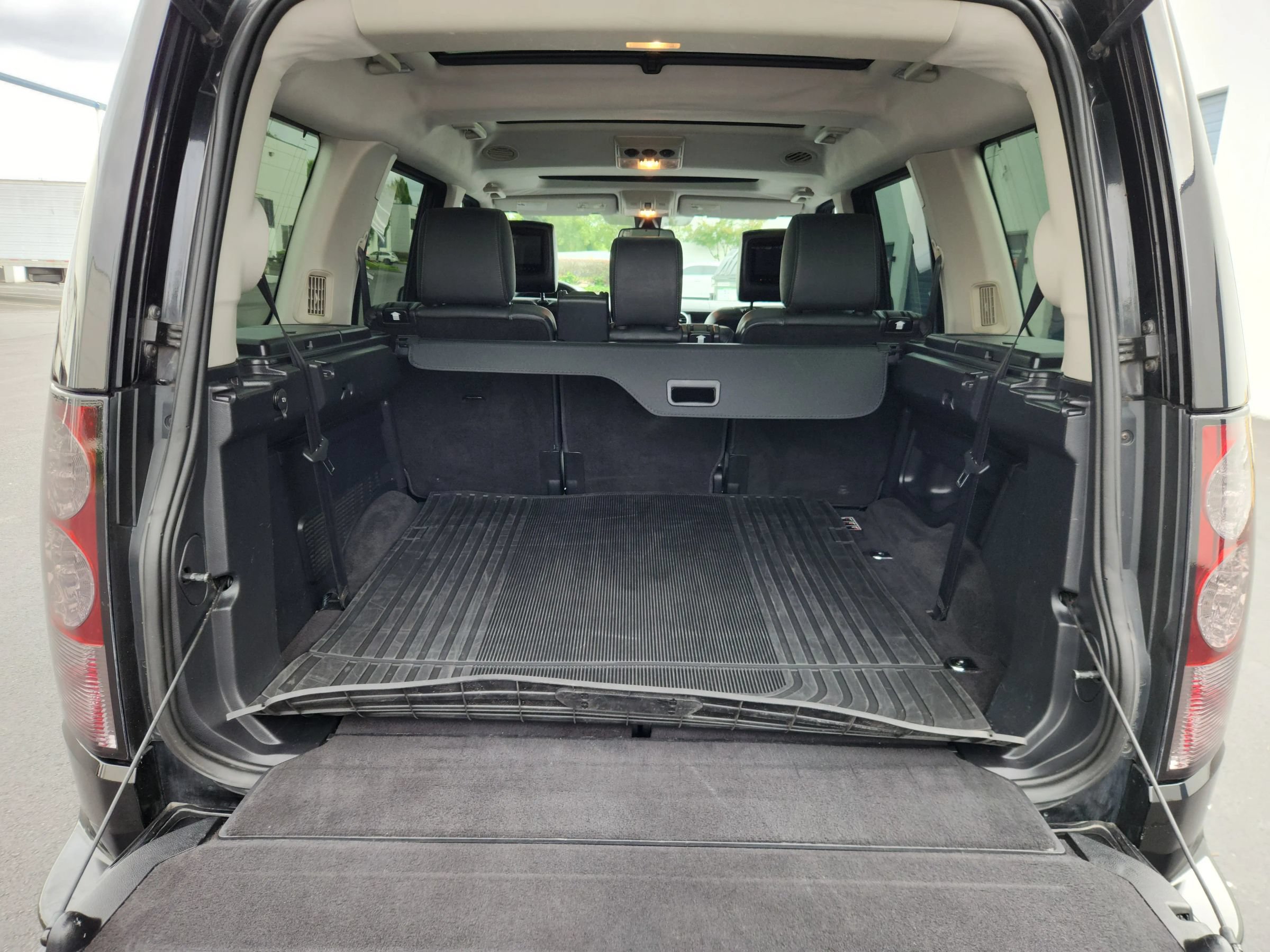 Used 2012 Land Rover LR4 HSE LUX AWD/4WD image 26