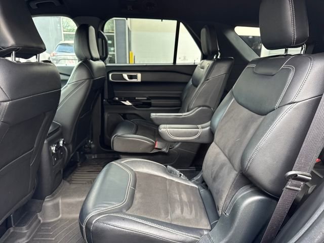 Used 2023 Ford Explorer ST image 11