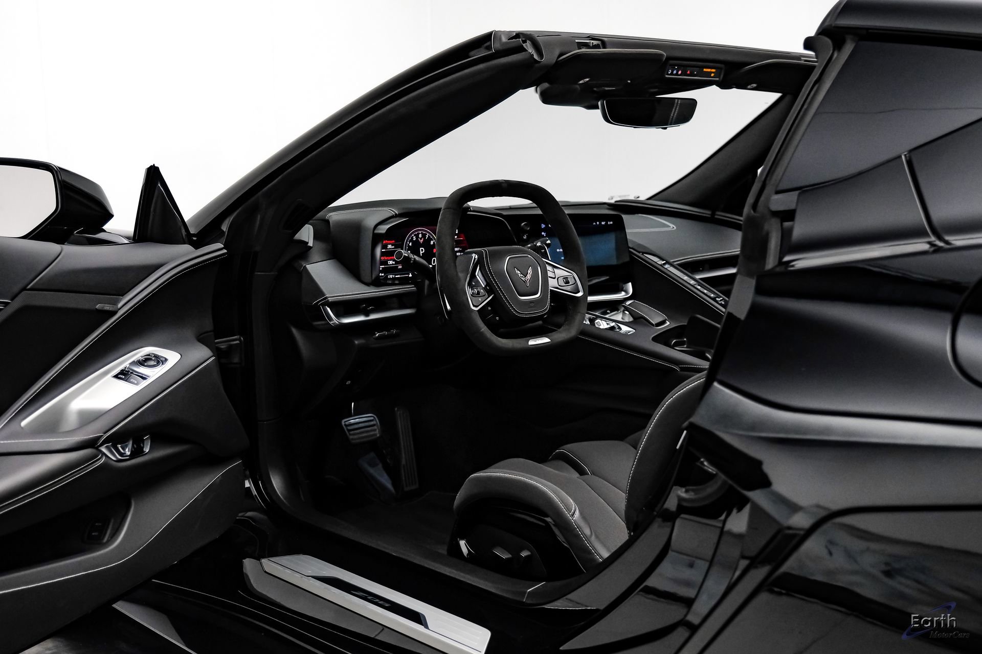 Used 2025 Chevrolet Corvette Z06 RWD image 44