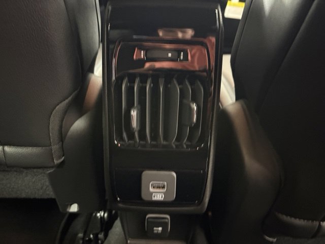 New 2026 Jeep Compass Limited AWD/4WD image 17
