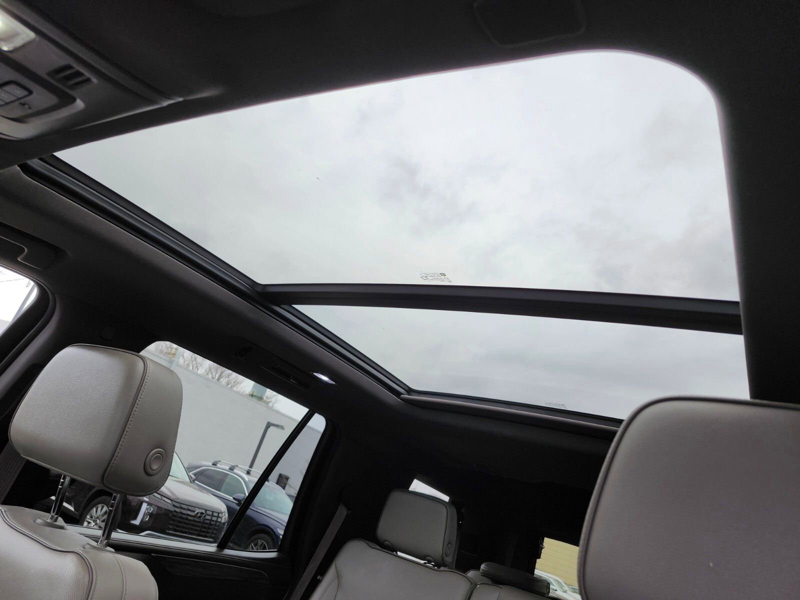 Used 2023 GMC Yukon SLT image 19