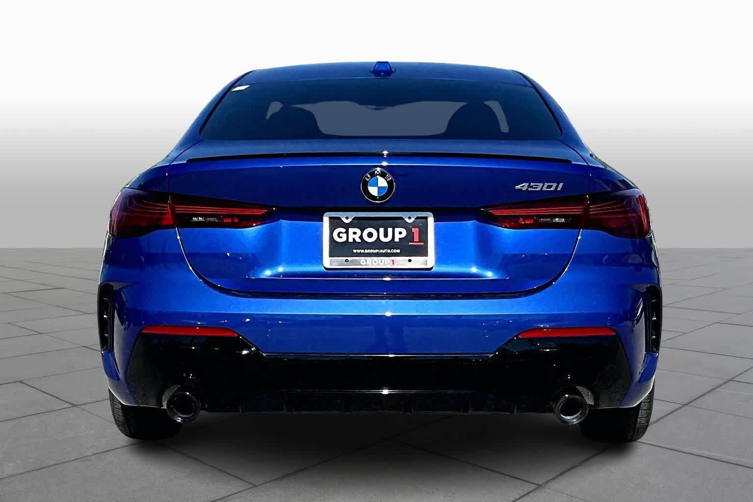 Used 2026 BMW 430i Coupe w/ M Sport Package RWD image 4