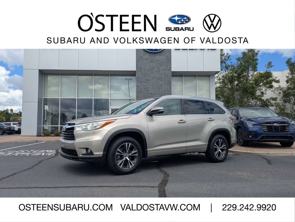 Used 2016 Toyota Highlander XLE