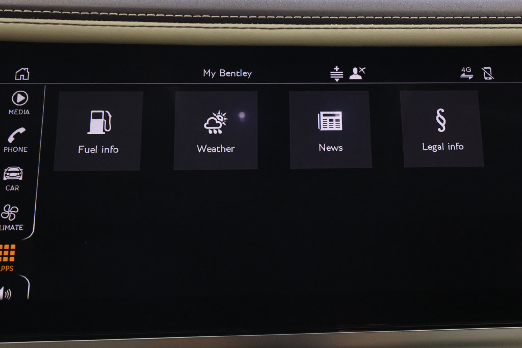 Used 2021 Bentley Flying Spur V8 AWD/4WD image 33