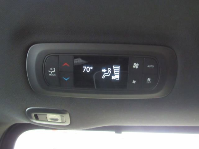 Used 2026 Chrysler Pacifica Limited w/ S Appearance Package image 36