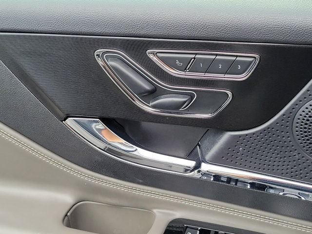 Used 2023 Lincoln Corsair FWD image 25