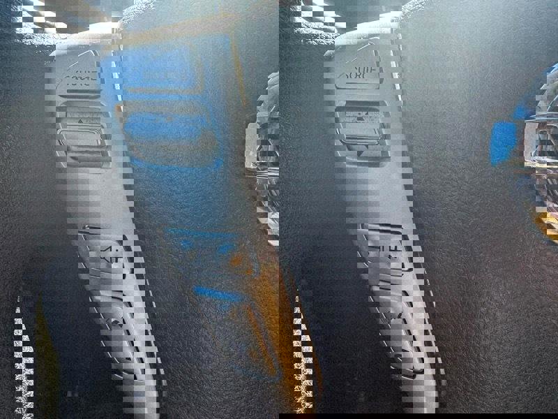 Used 2016 Nissan Versa SV image 17