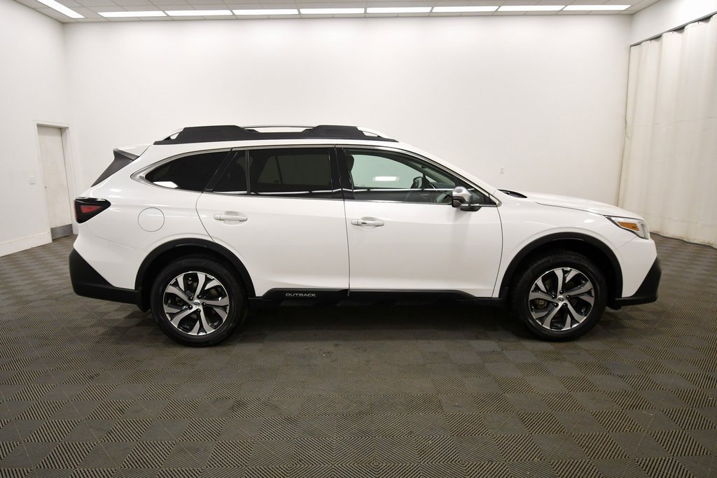 Used 2022 Subaru Outback Touring image 9