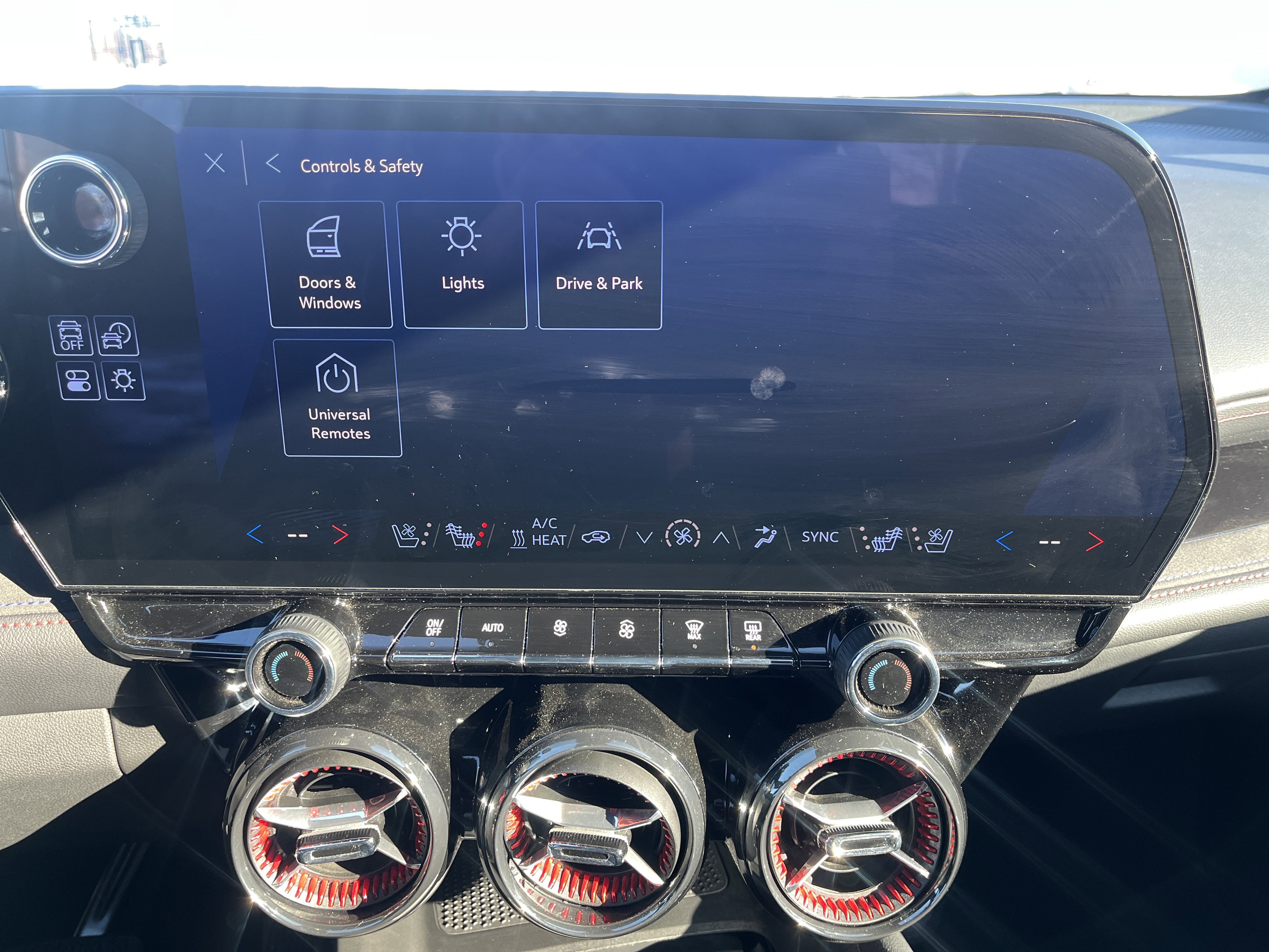 Used 2024 Chevrolet Blazer EV RS image 28