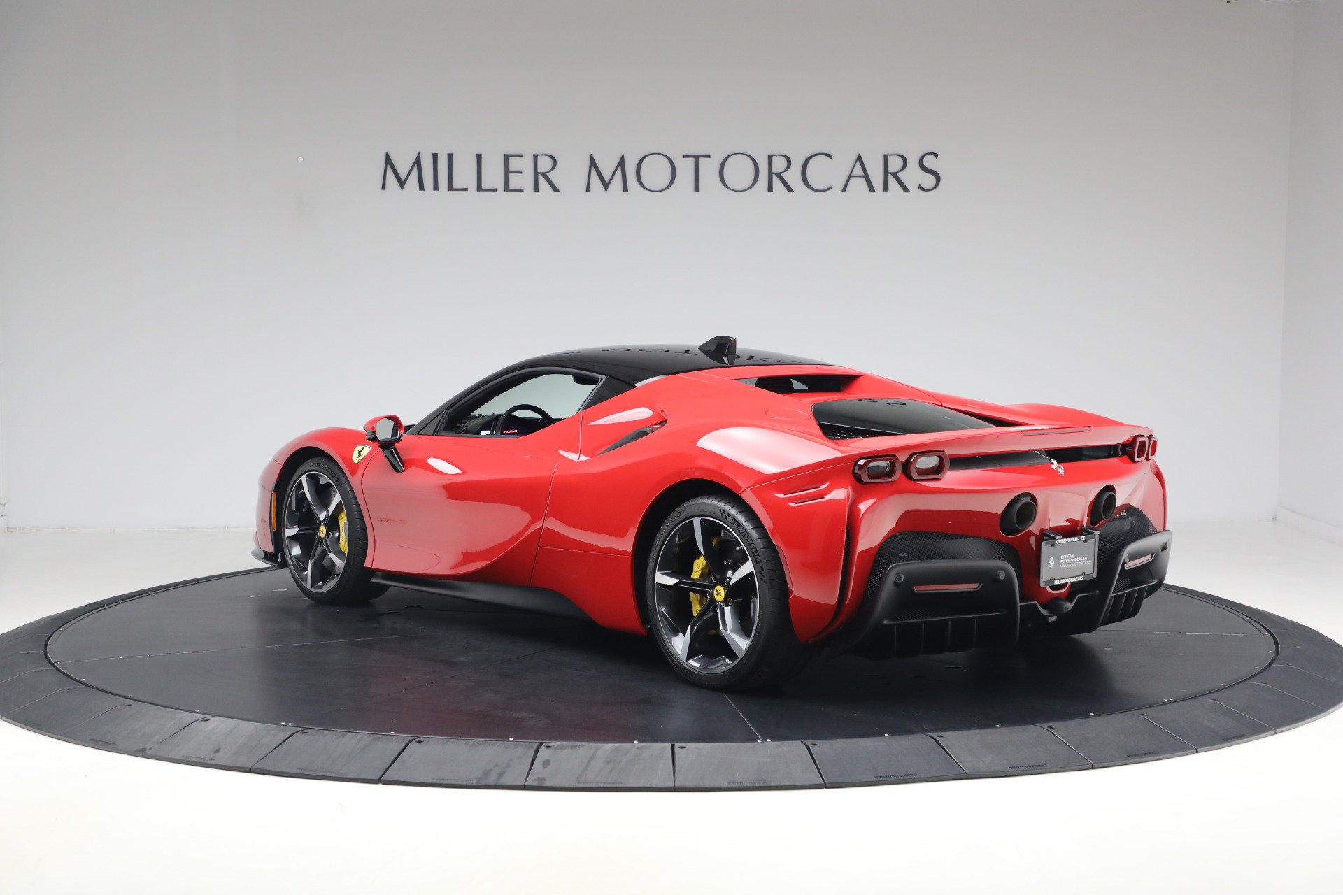 Used 2023 Ferrari SF90 Stradale AWD/4WD image 6