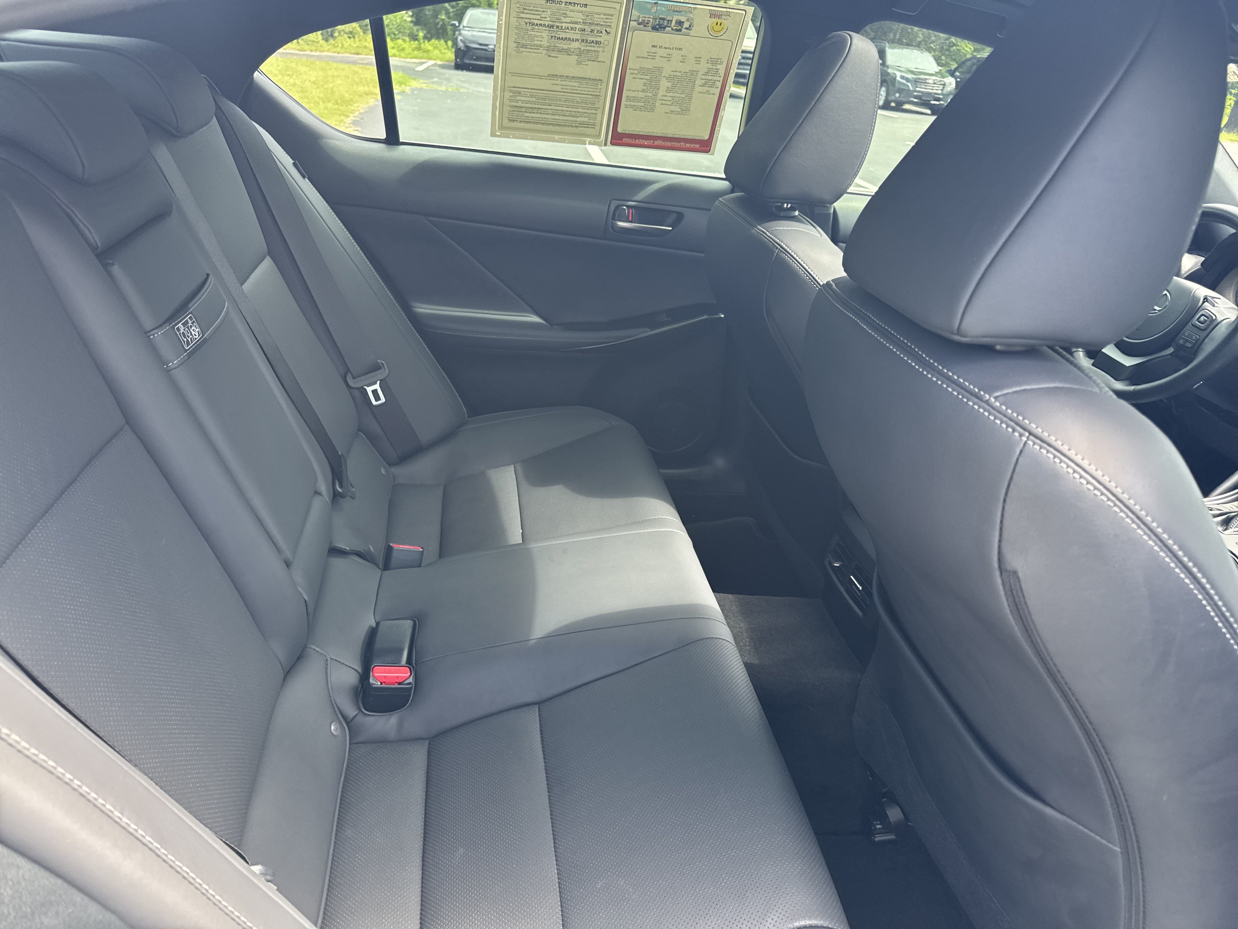 Used 2025 Lexus IS 300 w/ Comfort Package RWD image 32