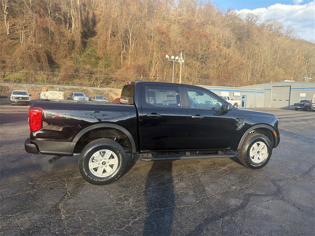 New 2025 Ford Ranger XL image 3