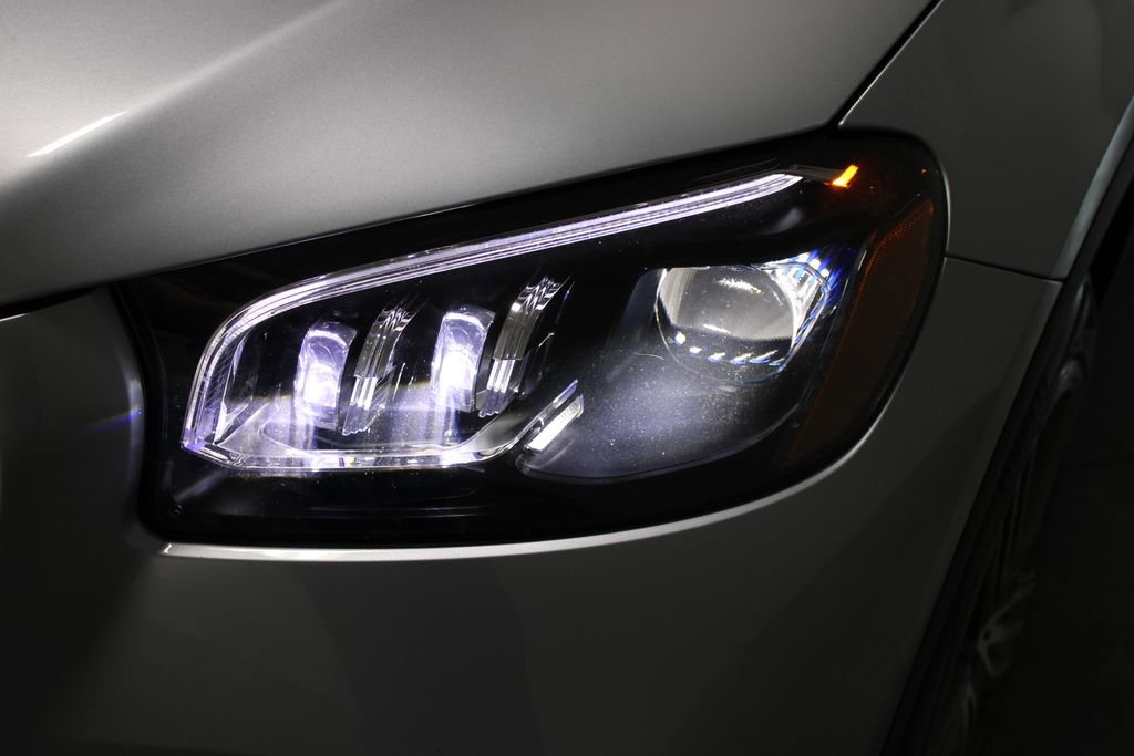 Used 2025 Mercedes-Benz GLS 450 4MATIC image 57