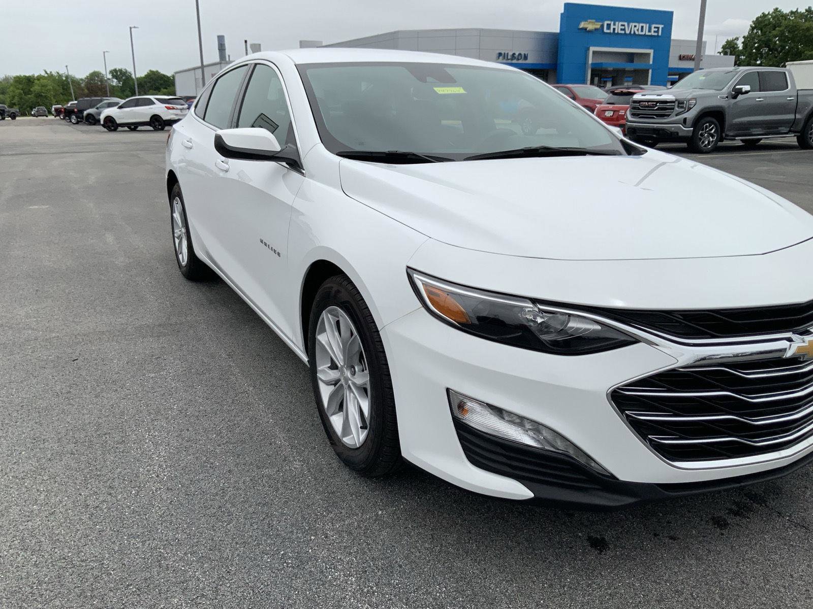 Used 2024 Chevrolet Malibu LT FWD image 12