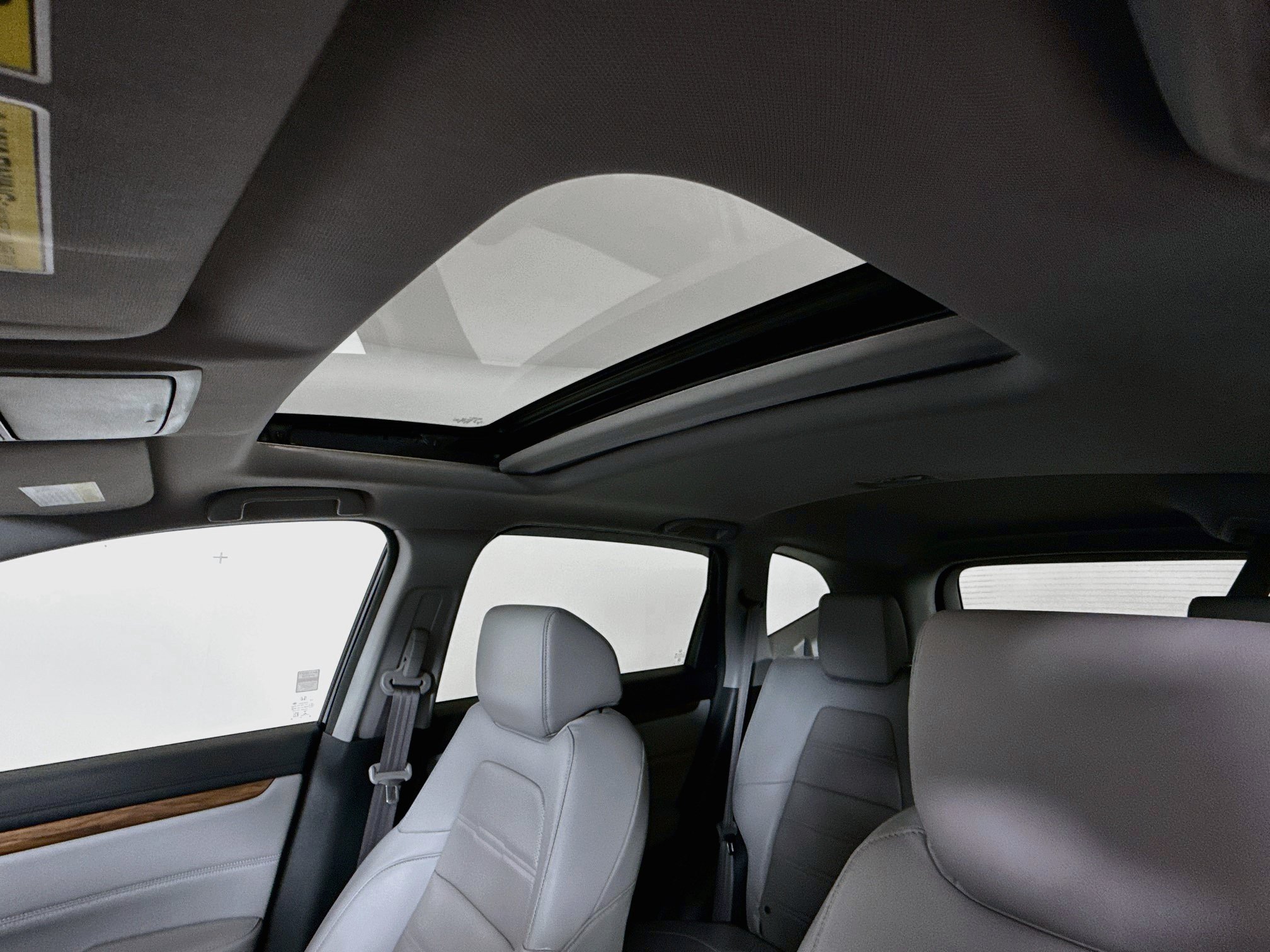 Used 2020 Honda CR-V Touring image 14