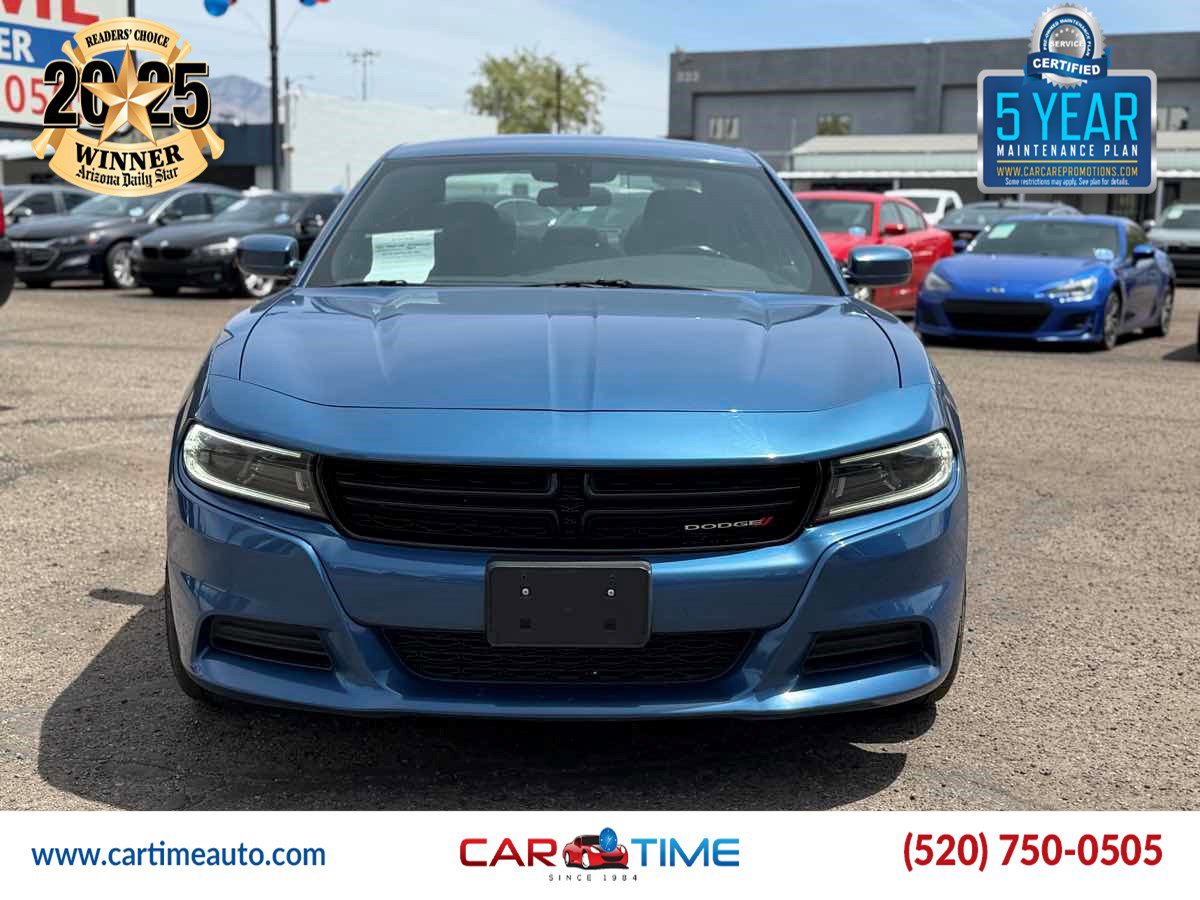 Used 2022 Dodge Charger SXT RWD image 2