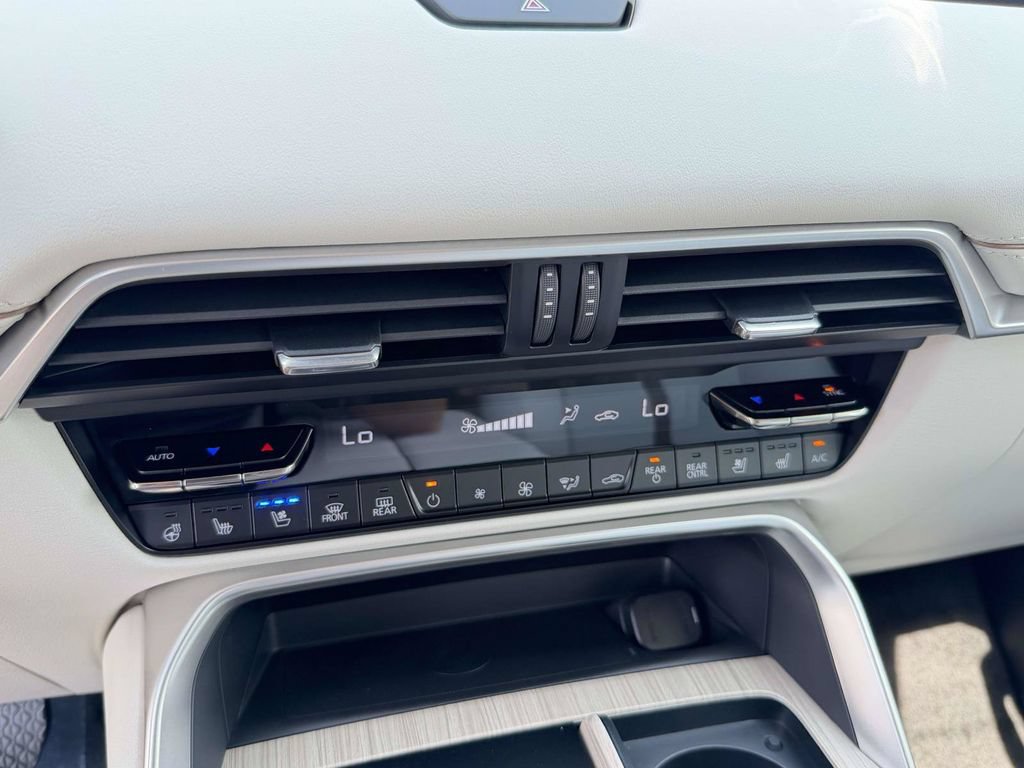 New 2026 MAZDA CX-90 Plug-In Hybrid w/ Premium Plus AWD/4WD image 12