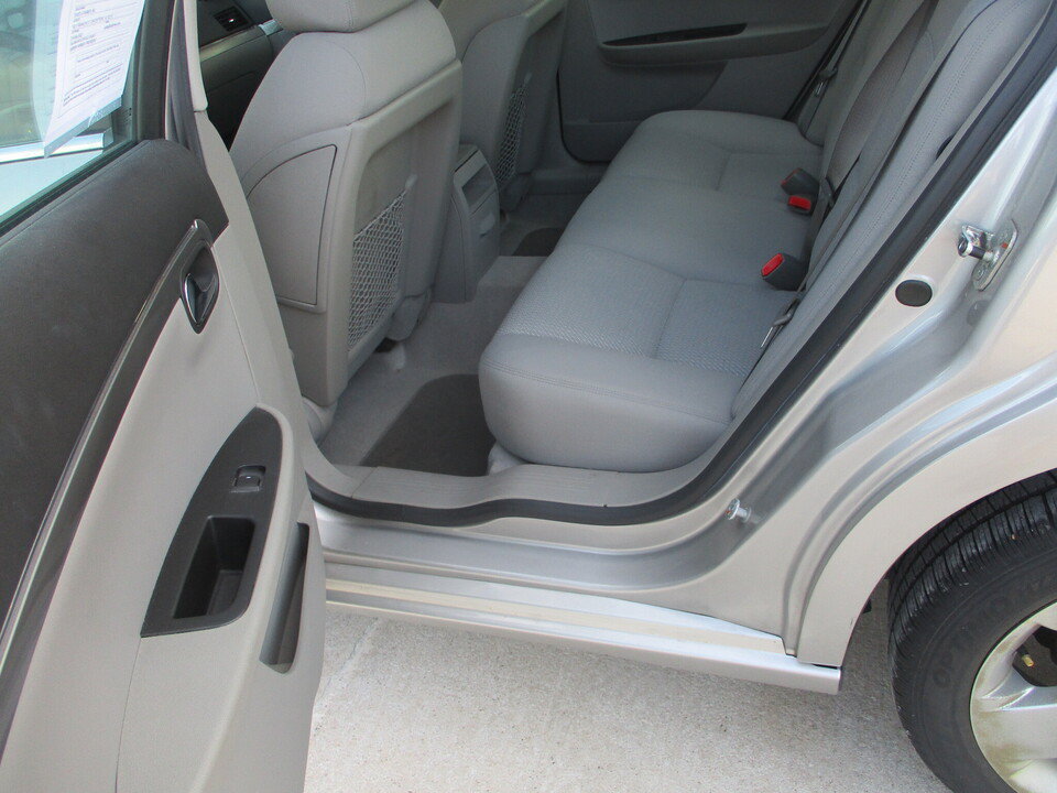 Used 2008 Saturn Aura XE FWD image 8