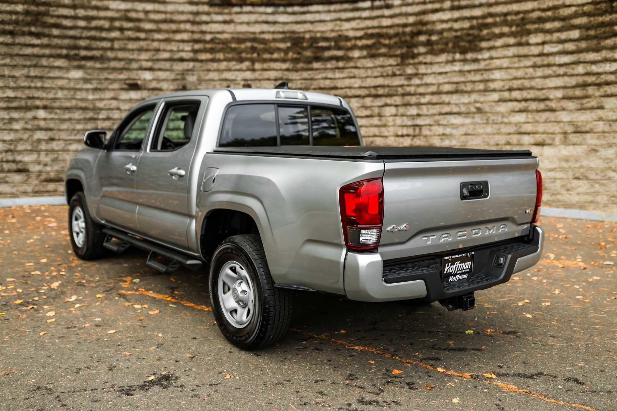 Certified 2023 Toyota Tacoma SR image 8