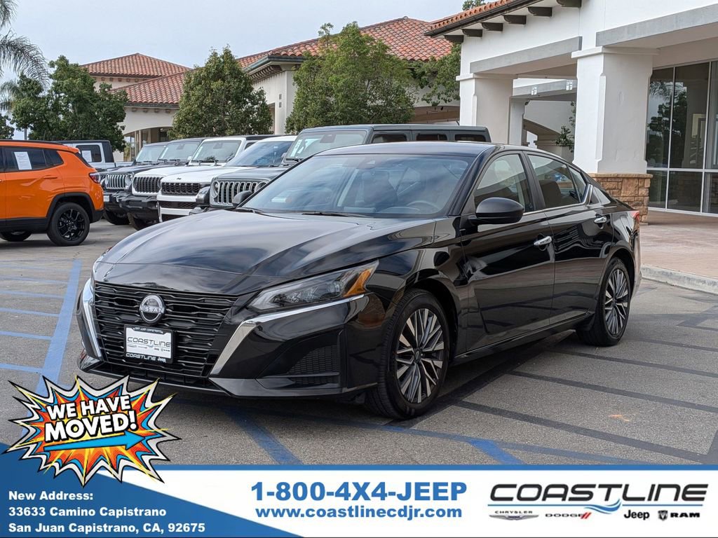 Used 2025 Nissan Altima 2.5 SV