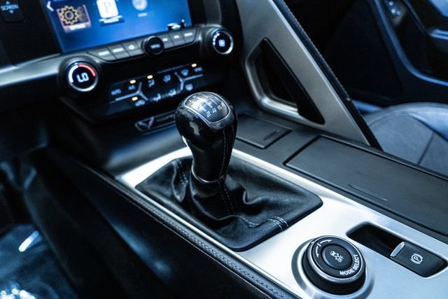 Used 2014 Chevrolet Corvette Stingray Coupe RWD image 26