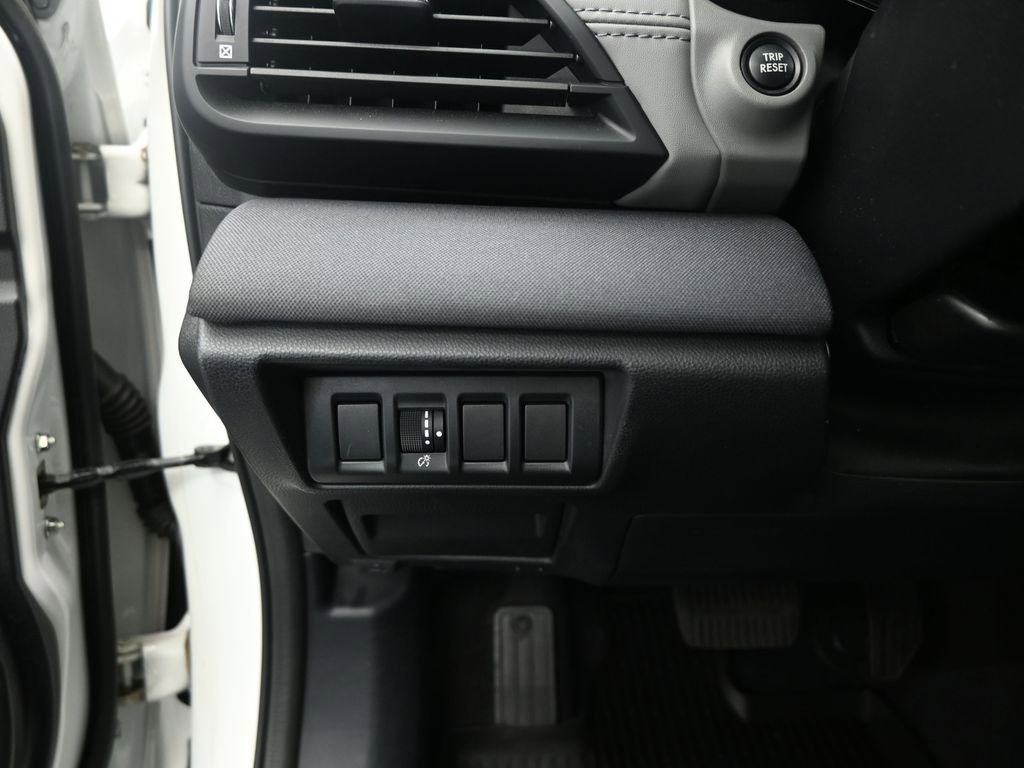 Used 2021 Subaru Outback Premium AWD/4WD image 11