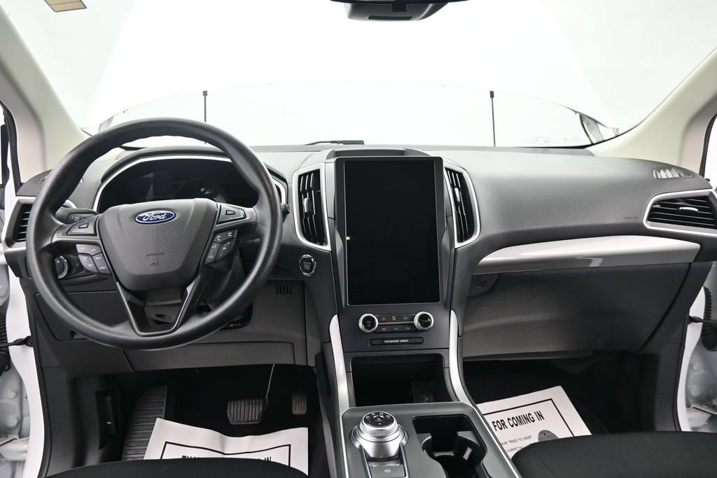 Used 2021 Ford Edge SE AWD/4WD image 15