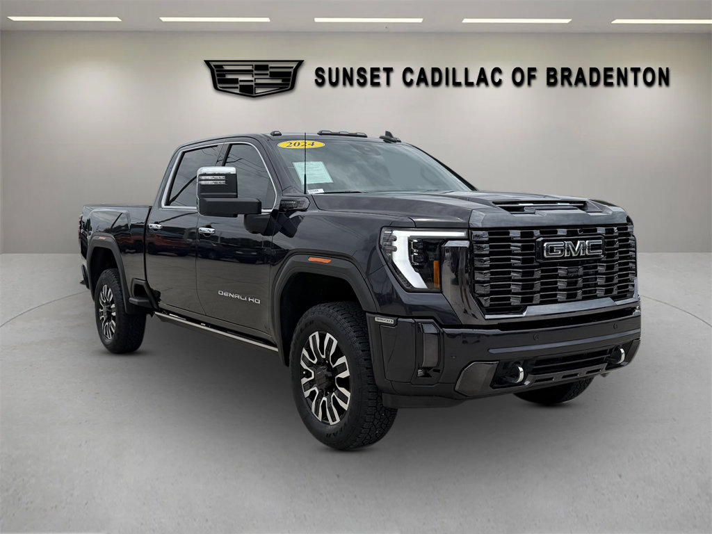 Used 2024 GMC Sierra 3500 Denali Ultimate AWD/4WD image 1