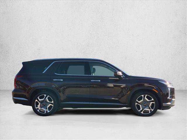 Used 2024 Hyundai Palisade SEL FWD image 4