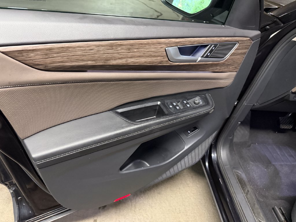 Certified 2024 Volkswagen Atlas SEL AWD/4WD image 9