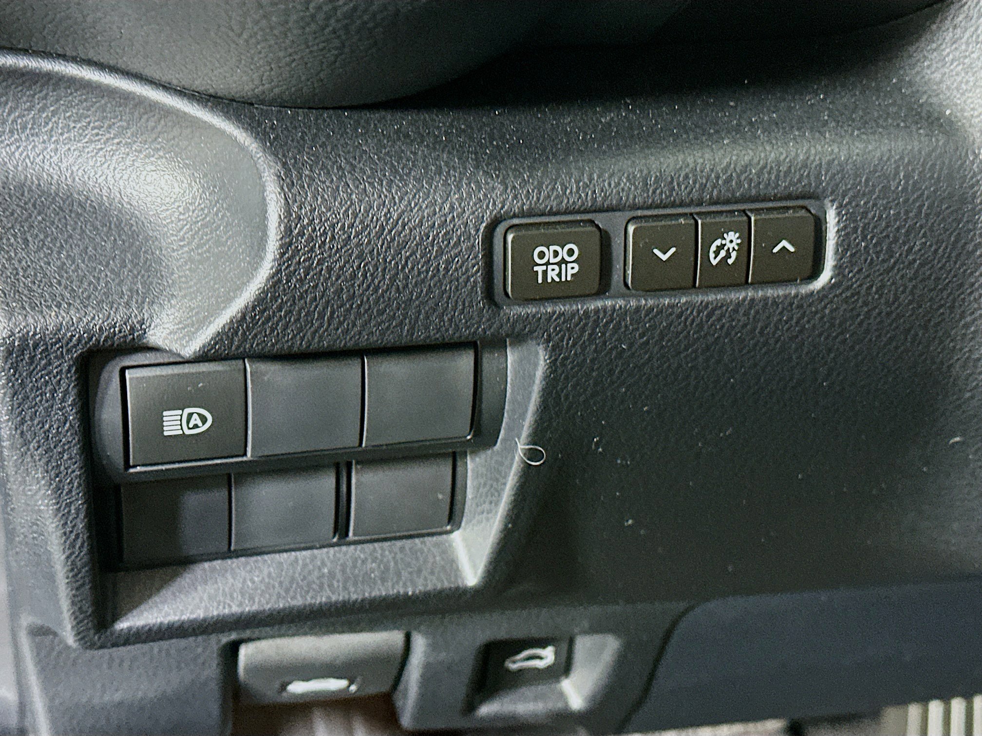 Used 2025 Lexus IS 300 w/ Comfort Package RWD image 17