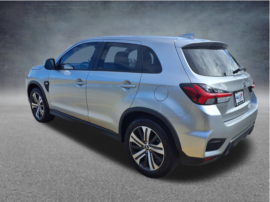 Used 2024 Mitsubishi Outlander Sport ES AWD/4WD image 11
