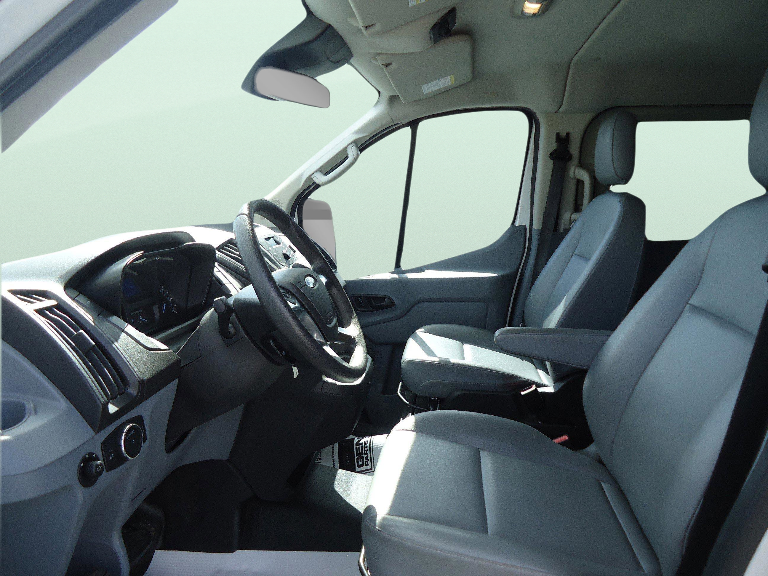 Used 2017 Ford Transit 350 XL RWD image 21