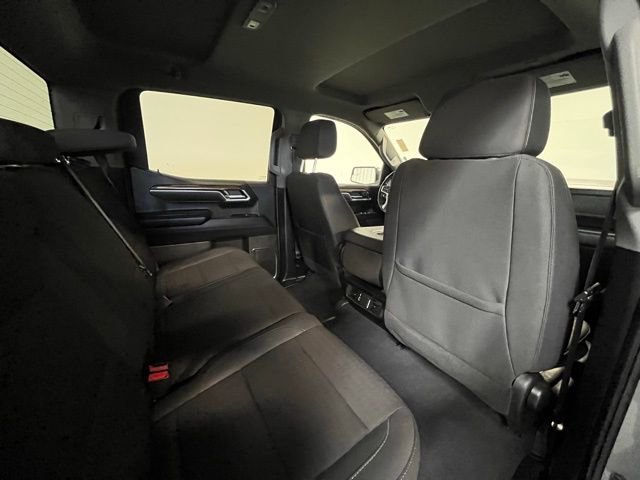 Used 2025 Chevrolet Silverado 1500 LT image 12