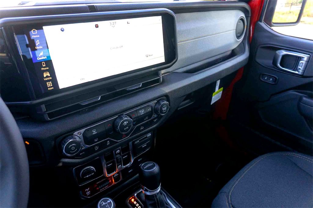 New 2026 Jeep Gladiator Willys image 14