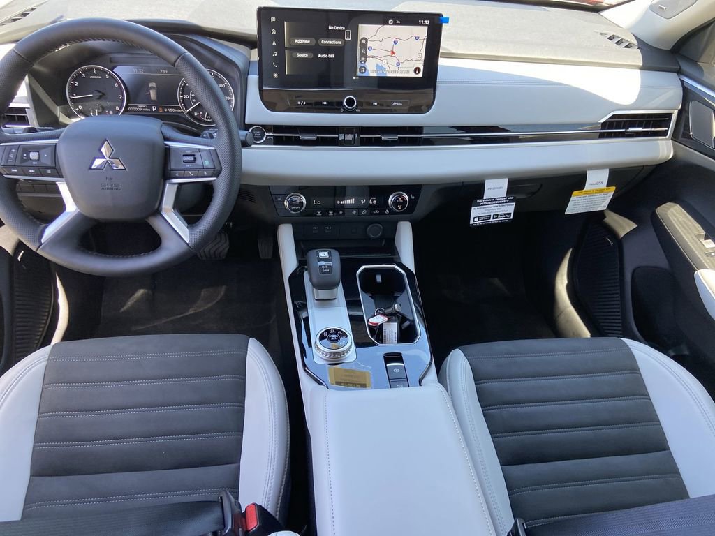 New 2026 Mitsubishi Outlander SE FWD image 16