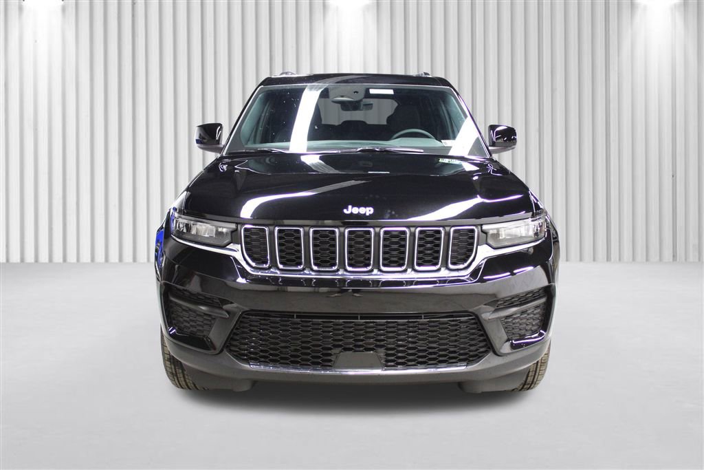 New 2025 Jeep Grand Cherokee Laredo w/ Luxury Tech Group I image 37